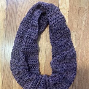 Infinity scarf